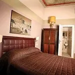 Bed & Breakfast Kiss Me Luxury 4*