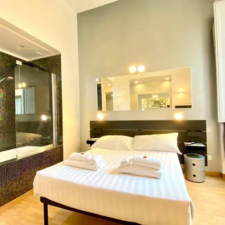 Kiss Me Luxury Bed & Breakfast Rome